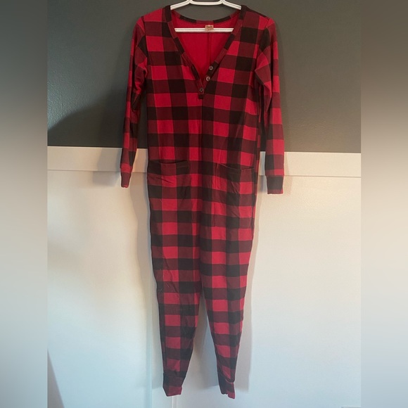 Smash + Tess Poinsetta Wednesday Romper - Picture 2 of 4